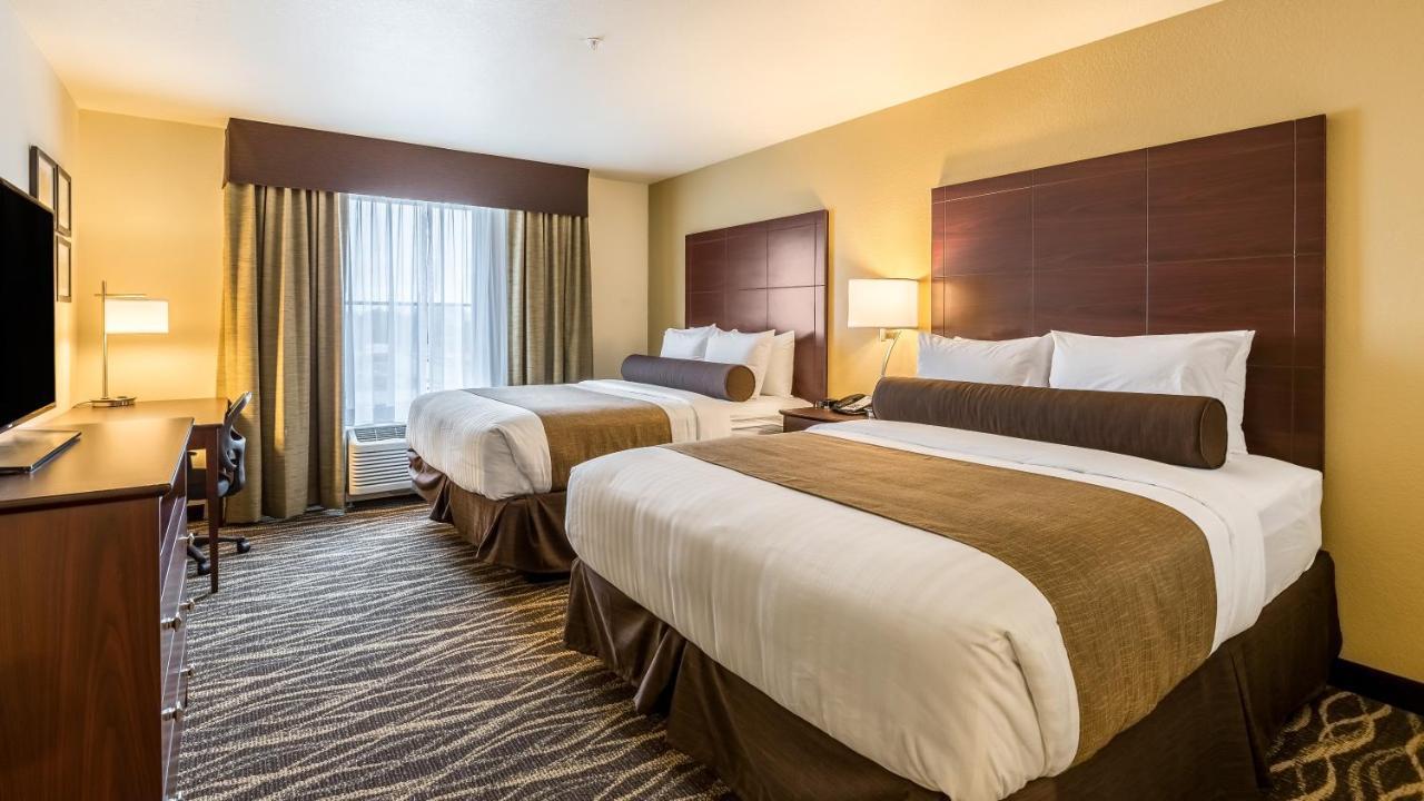 Cobblestone Hotel & Suites - شبوا فولز المظهر الخارجي الصورة